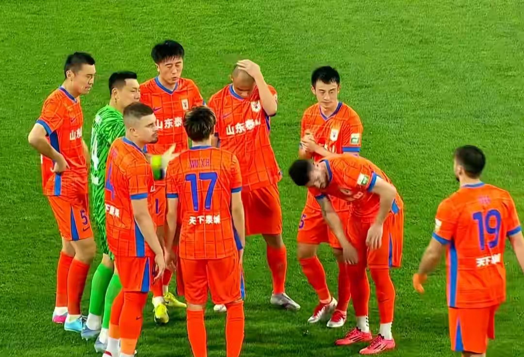 问鼎娱乐官方网站欧冠今夜走向成谜，山东泰山状态回暖，赛场秩序良好，球队文化再被提及的简单介绍