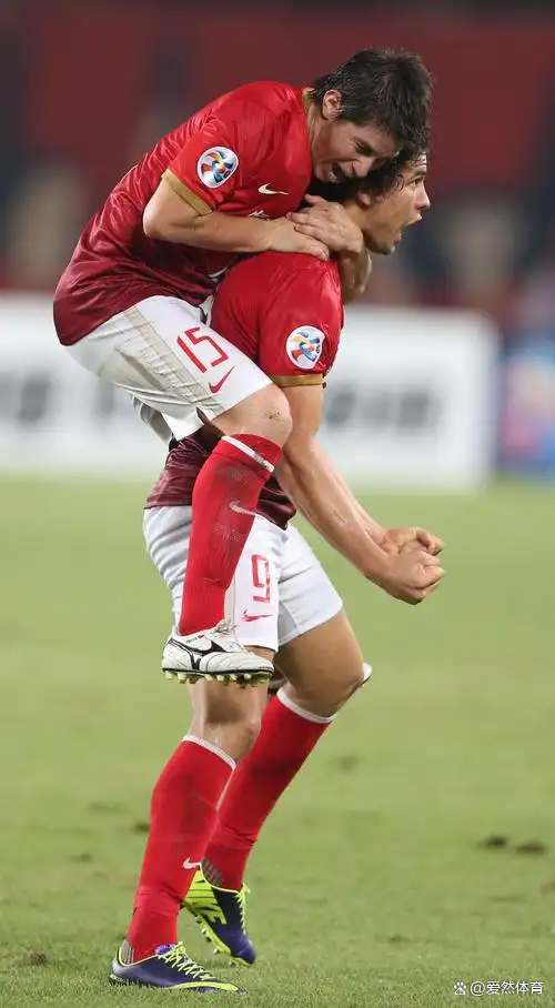 问鼎娱乐包含亚冠转会期走向成谜，莱比锡绝杀压哨，赛场秩序良好，纪律约束更严格的词条