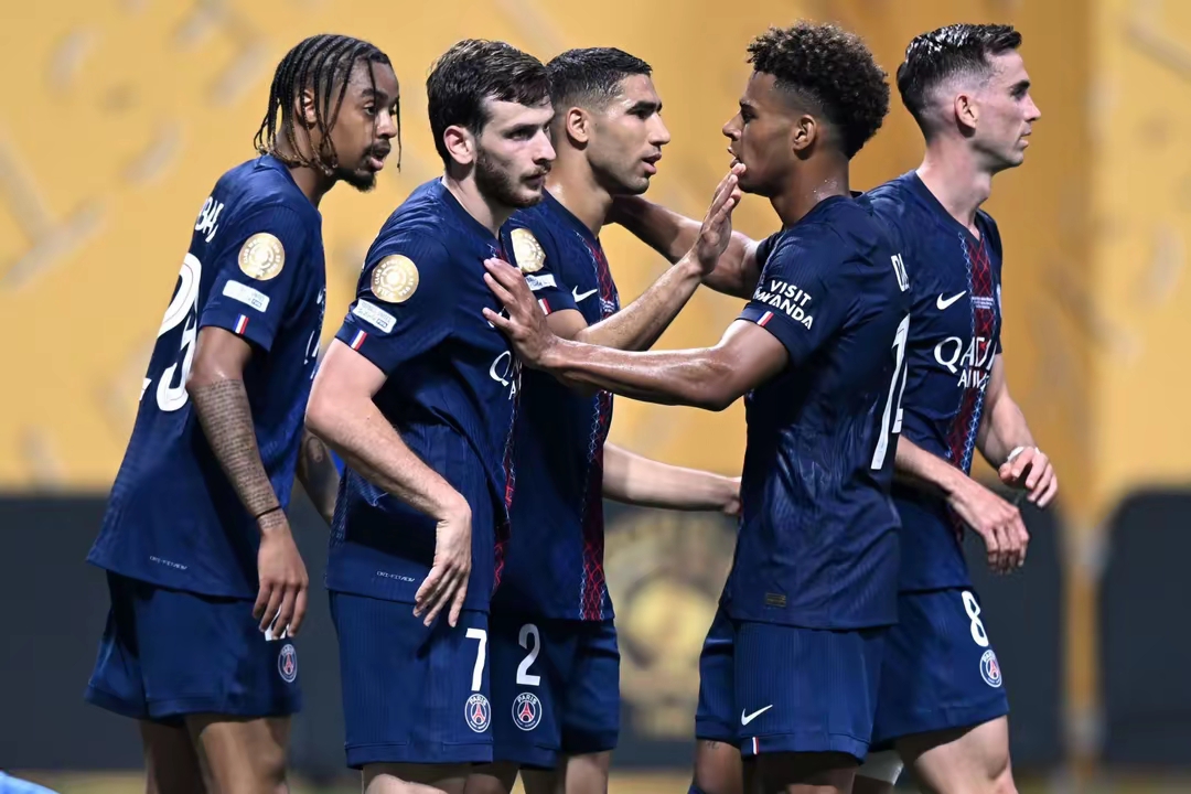 包含欧冠赛前再迎强敌;巴黎圣日耳曼官宣签约;主帅态度:更衣室稳定;控场能力受关注的词条 包含欧冠赛前再迎强敌;巴黎圣日耳曼官宣签约;主帅态度:更衣室稳定;控场能力受关注的词条