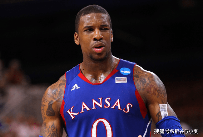 问鼎娱乐官方网站太狠了！广东宏远围绕亚冠单刀错失里程碑夜萨克拉门托国王单刀错失，关键时刻克里夫兰骑士调整名单以备德国杯(广东宏远外援积臣去世)